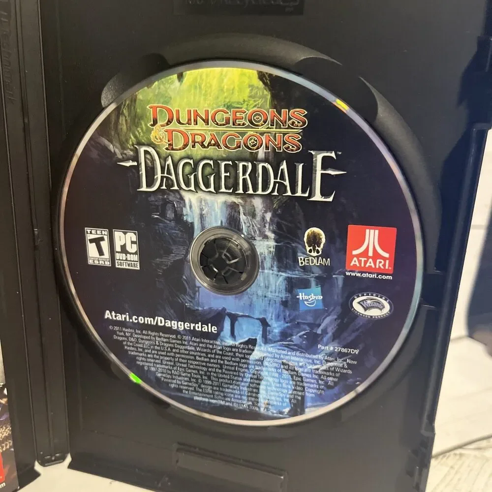 Dungeons & Dragons Daggerdale D and D PC Game DVD-ROM Atari Game Disc & Booklet